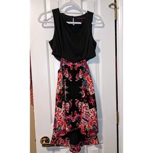 Material Girl - Women’s Flirty Floral High Low Fit & Flare Dress - Sz XS - EUC